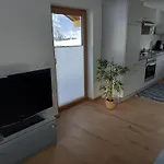 Lovely Rita Studio, Modern - Balcony And Mountain View - Center Апартаменты *