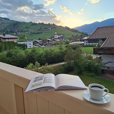 Lovely Rita Studio, Modern - Balcony And Mountain View - Center Kaprun