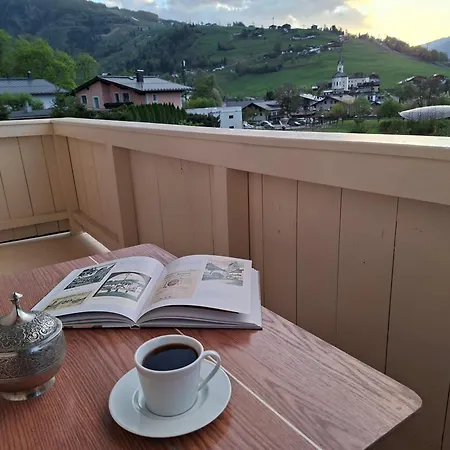Lovely Rita Studio, Modern - Balcony And Mountain View - Center Kaprun